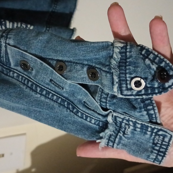 Free People We The Free Marrakesh Embroidered Denim Top Medium - Picture 7 of 12